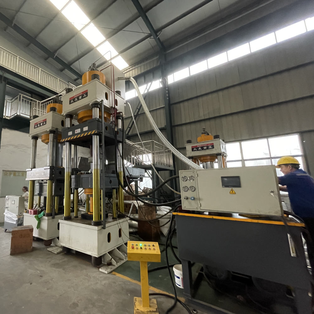 630T livestock salt brick briquetting hydraulic press 630T four-beam and four-column press