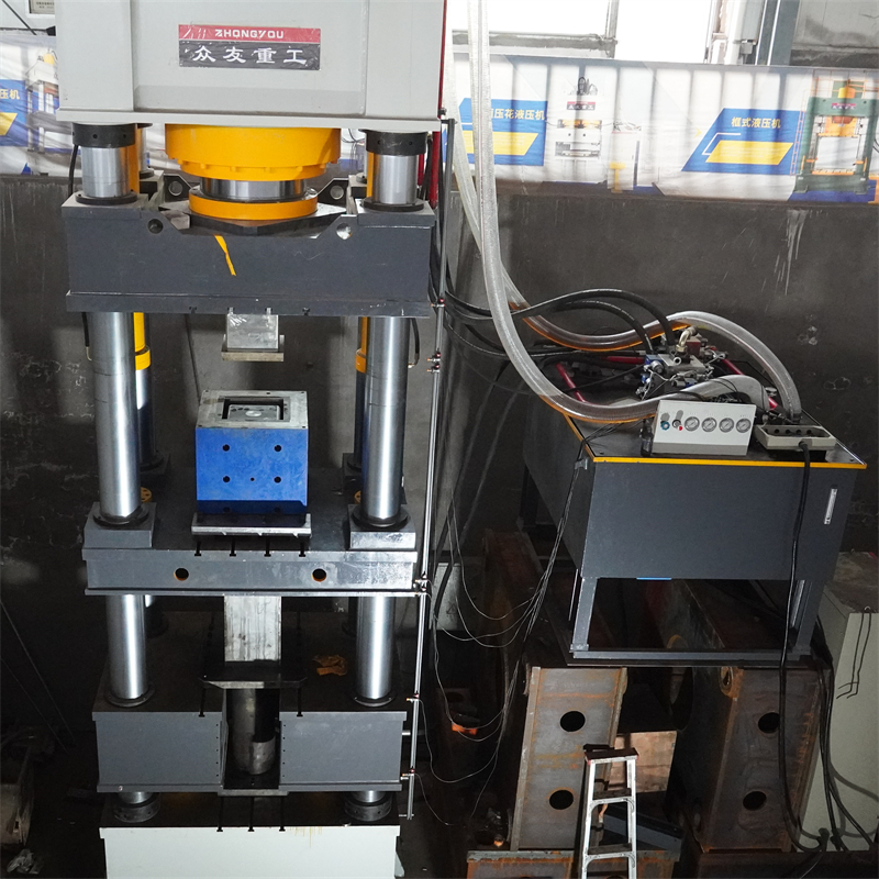 800-ton graphite crucible sagger forming hydraulic press