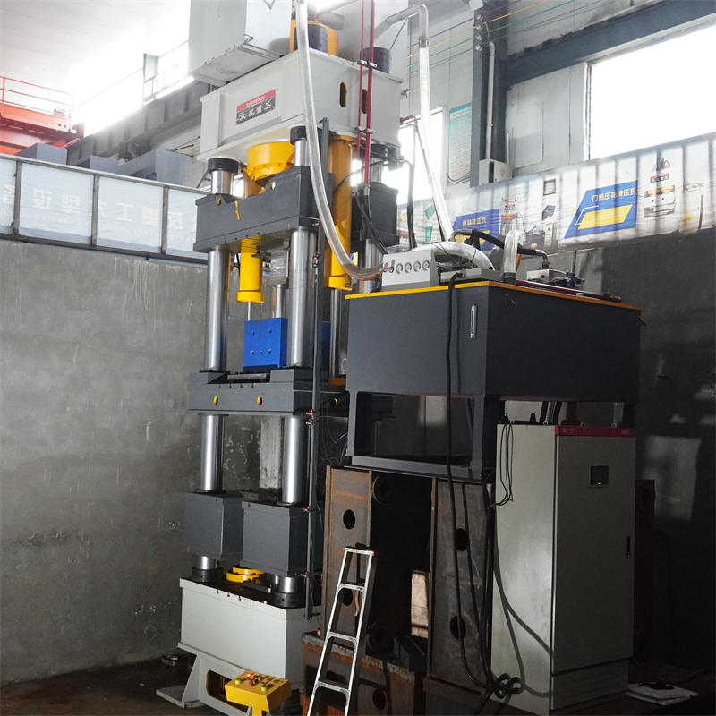 800-ton graphite crucible sagger forming hydraulic press