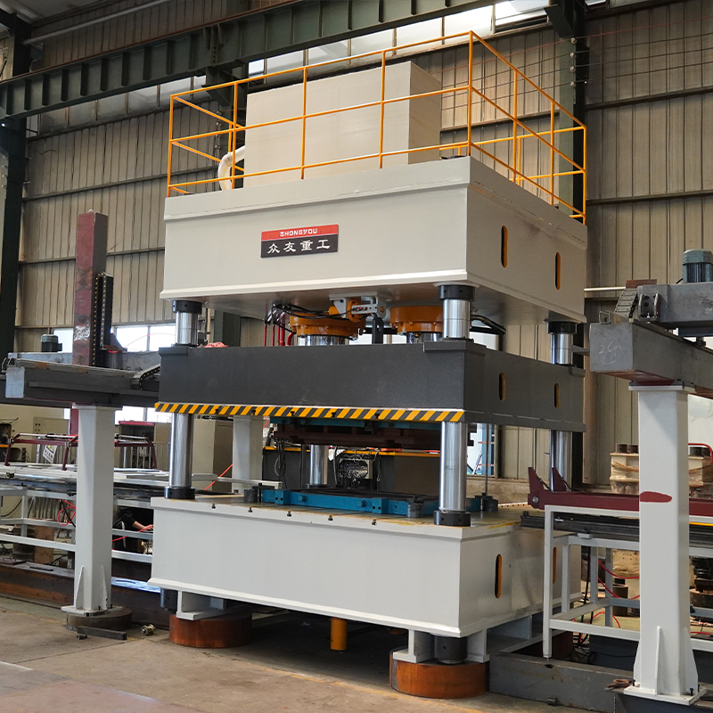 Train door plate shaping production line 630 tons three beams and four columns presses