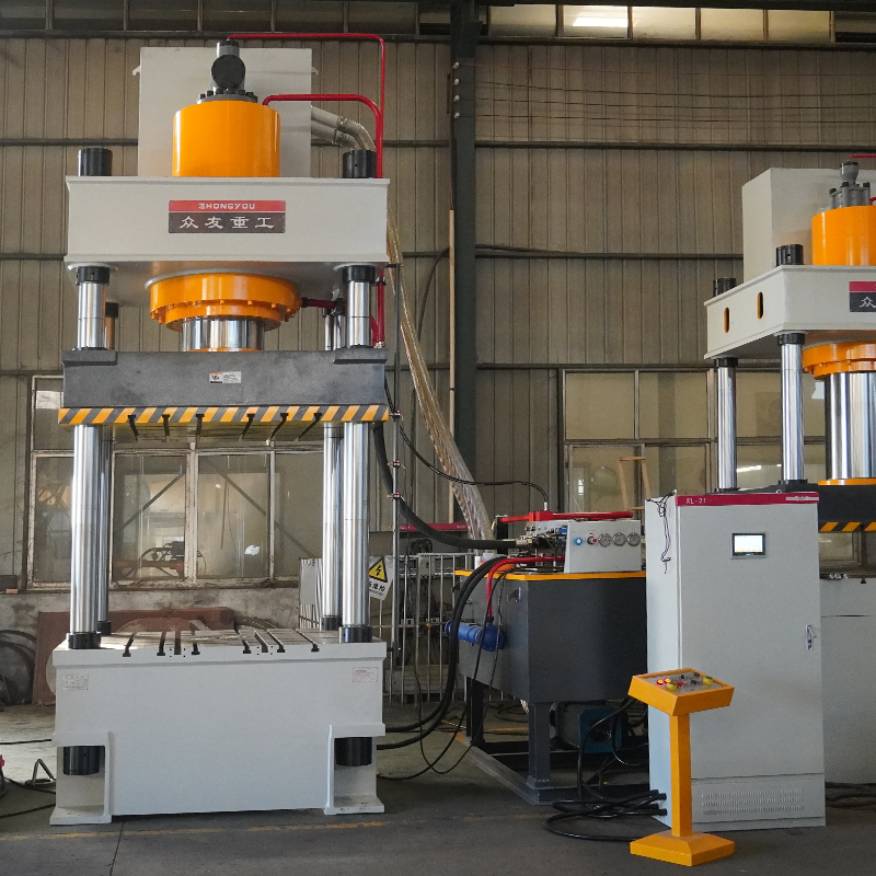 600 tons three-beam four-column hydraulic press Water-cooled servo hydraulic press