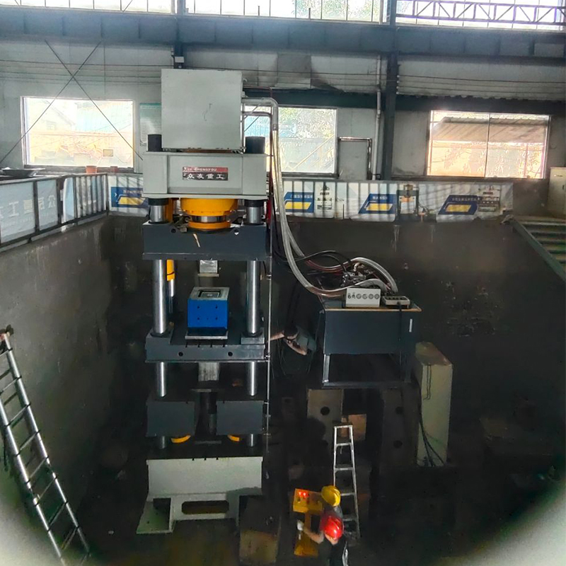 800 tons sagger hydraulic press