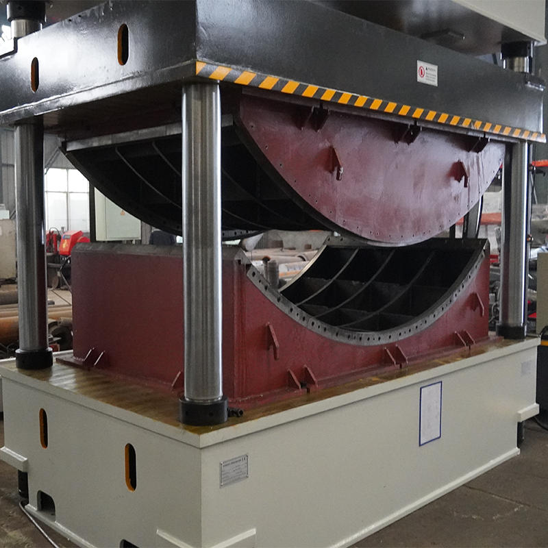 400-ton four-column hydraulic press     Double-Deck Steel Plate Bending Press