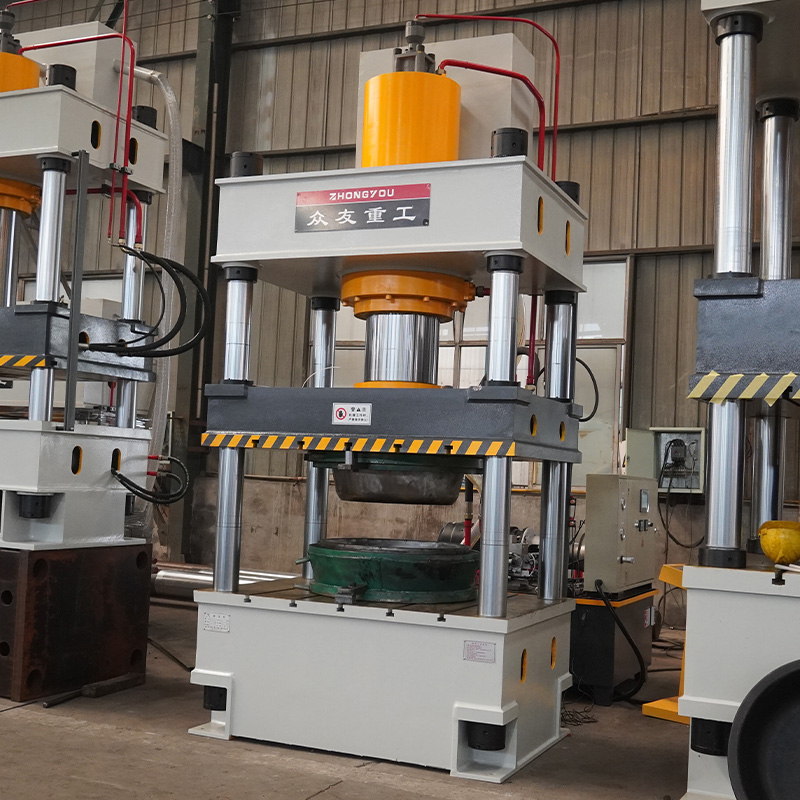 Hydraulic press for plastic basin molding   315-tonne four-column hydraulic press