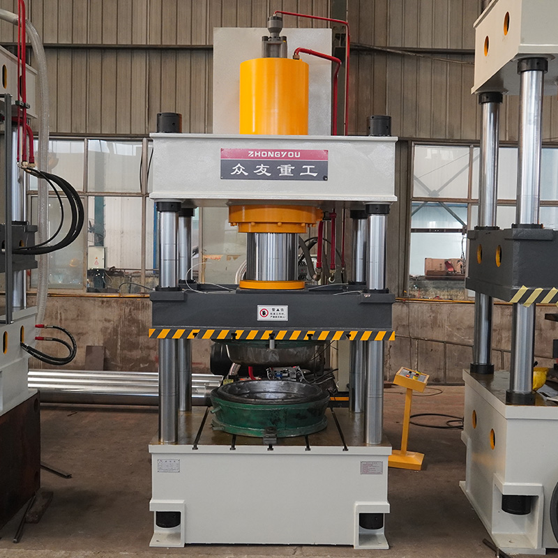 Hydraulic press for plastic basin molding   315-tonne four-column hydraulic press