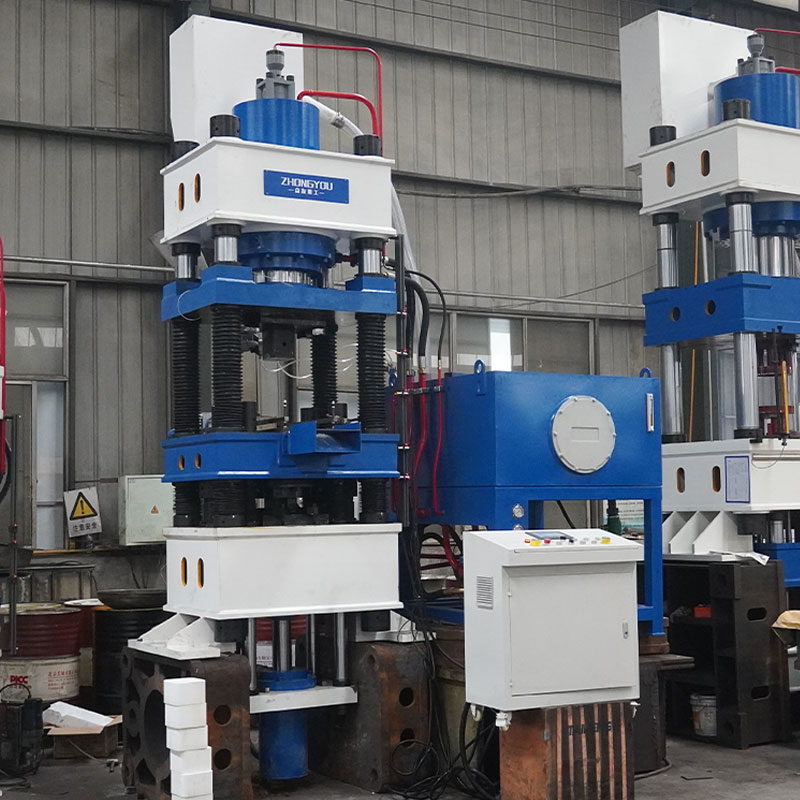 Hydraulic Press for Cattle and Sheep Lick Blocks  Livestock Salt Lick Block Press