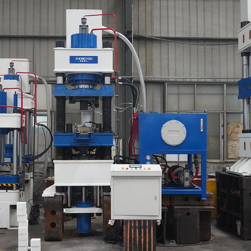 Hydraulic Press for Cattle and Sheep Lick Blocks  Livestock Salt Lick Block Press